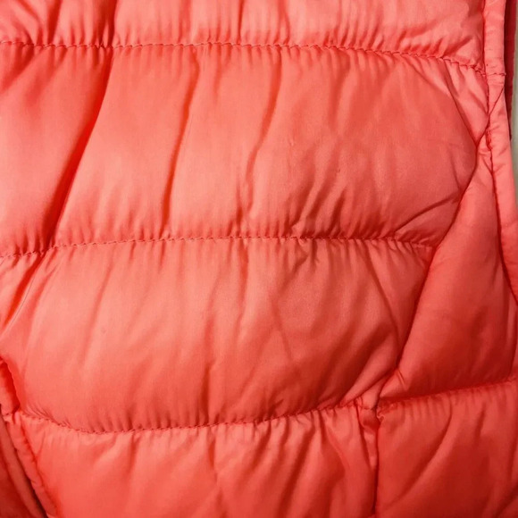 Talbots Down Quilted Puffer Vest Sz M Salmon Pink Womens Sleeveless Zip Pockets - Picture 5 of 11